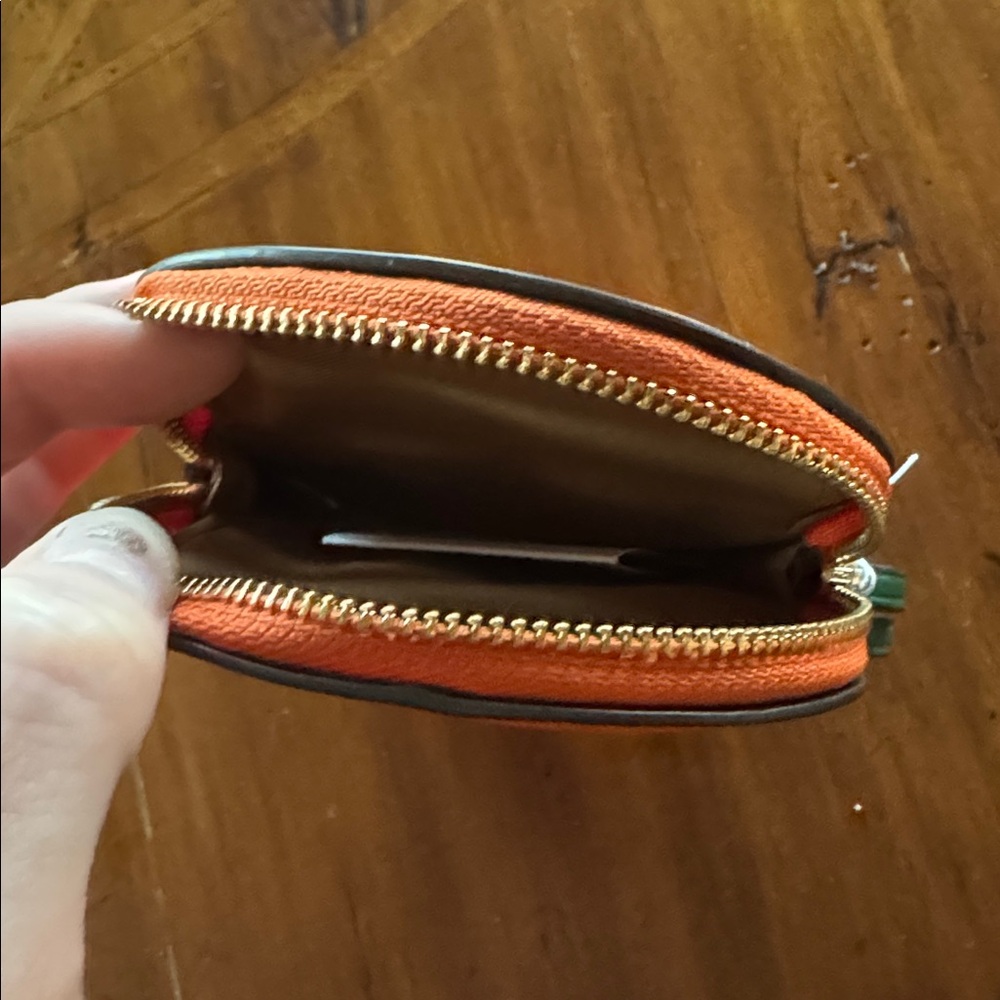 ✨NWT✨ Coach Halloween Pumpkin Coin Case 🎃 - Picture 4 of 5